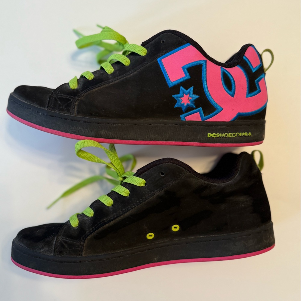 DC Court Graffik skate shoe Women’s Size 11 Men’s 9.5 - Picture 2 of 7